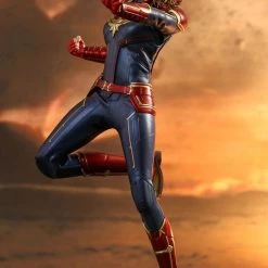 Hot Toys New Arrivals Captain Marvel - Captain Marvel 1:6 Scale Action Figure