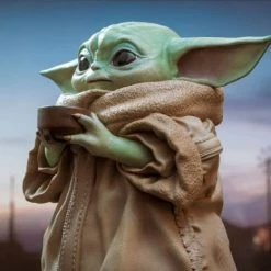 Diamond Select Toys New Arrivals Star Wars The Mandalorian - The Child With Soup 1:2 Scale Statue