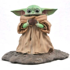Diamond Select Toys New Arrivals Star Wars The Mandalorian - The Child With Soup 1:2 Scale Statue