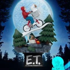 Beast Kingdom E.T. The Extra Terrestrial - E.T. The Extra Terrestrial D-Stage Diorama Statue